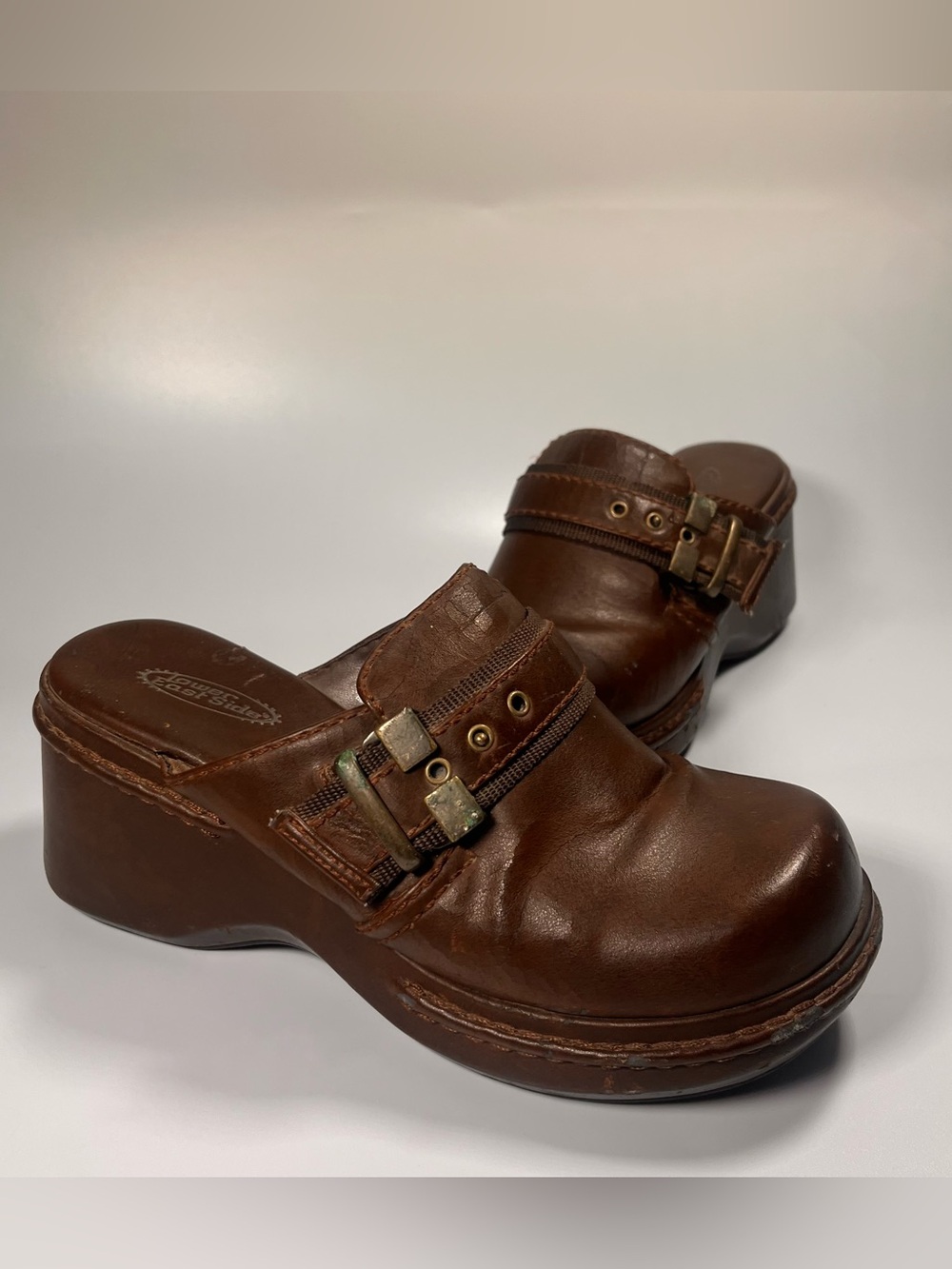 Vintage Lower East Side Chunky Platform Clogs ✨